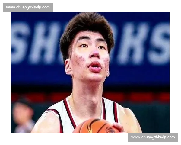 首秀 7 分 8 篮板 余嘉豪:西甲强度让我第一节就喘不上气